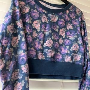 Mossimo crop top sweatshirt.